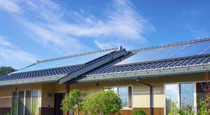 太陽光発電の有無から考える家庭用蓄電池導入の注意点について