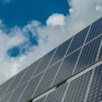 太陽光発電システムには寿命がある？パネルの劣化や対策についても解説！