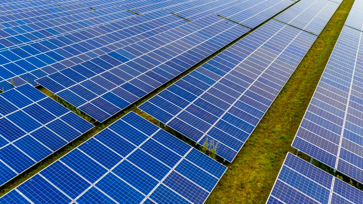 多くの国内太陽光発電メーカーが撤退している