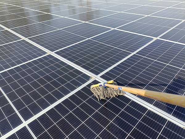 実績・評判口コミ画像02-岡山県　パネル清掃　49.5kW  低圧